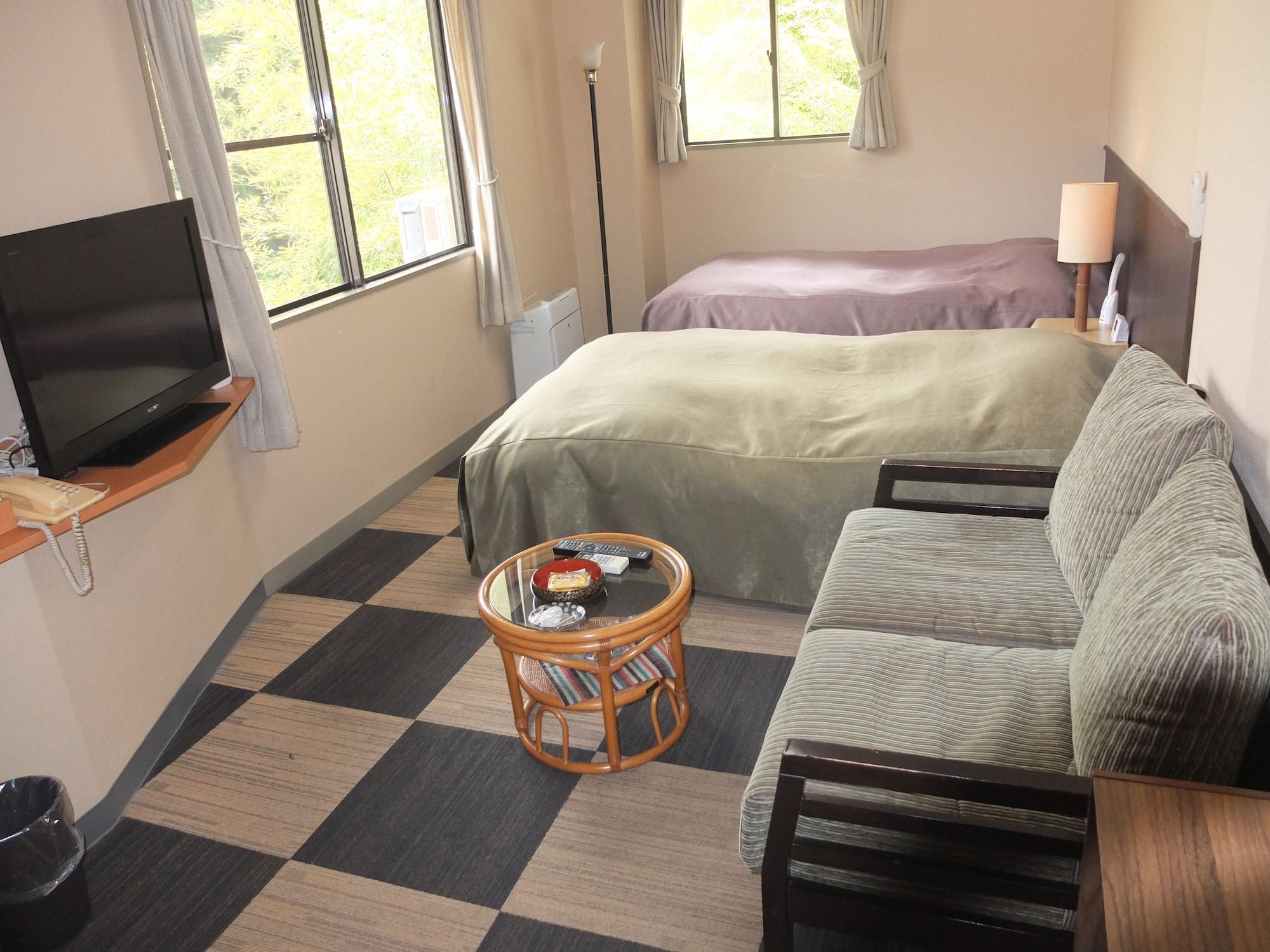 Nikko Green Hotel Natsukashiya Fuwari Экстерьер фото