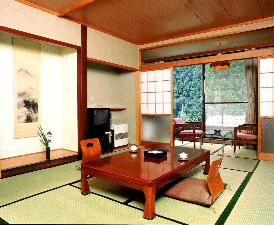 Nikko Green Hotel Natsukashiya Fuwari Экстерьер фото