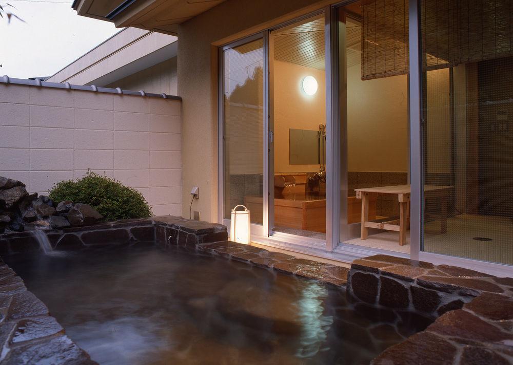Nikko Green Hotel Natsukashiya Fuwari Экстерьер фото