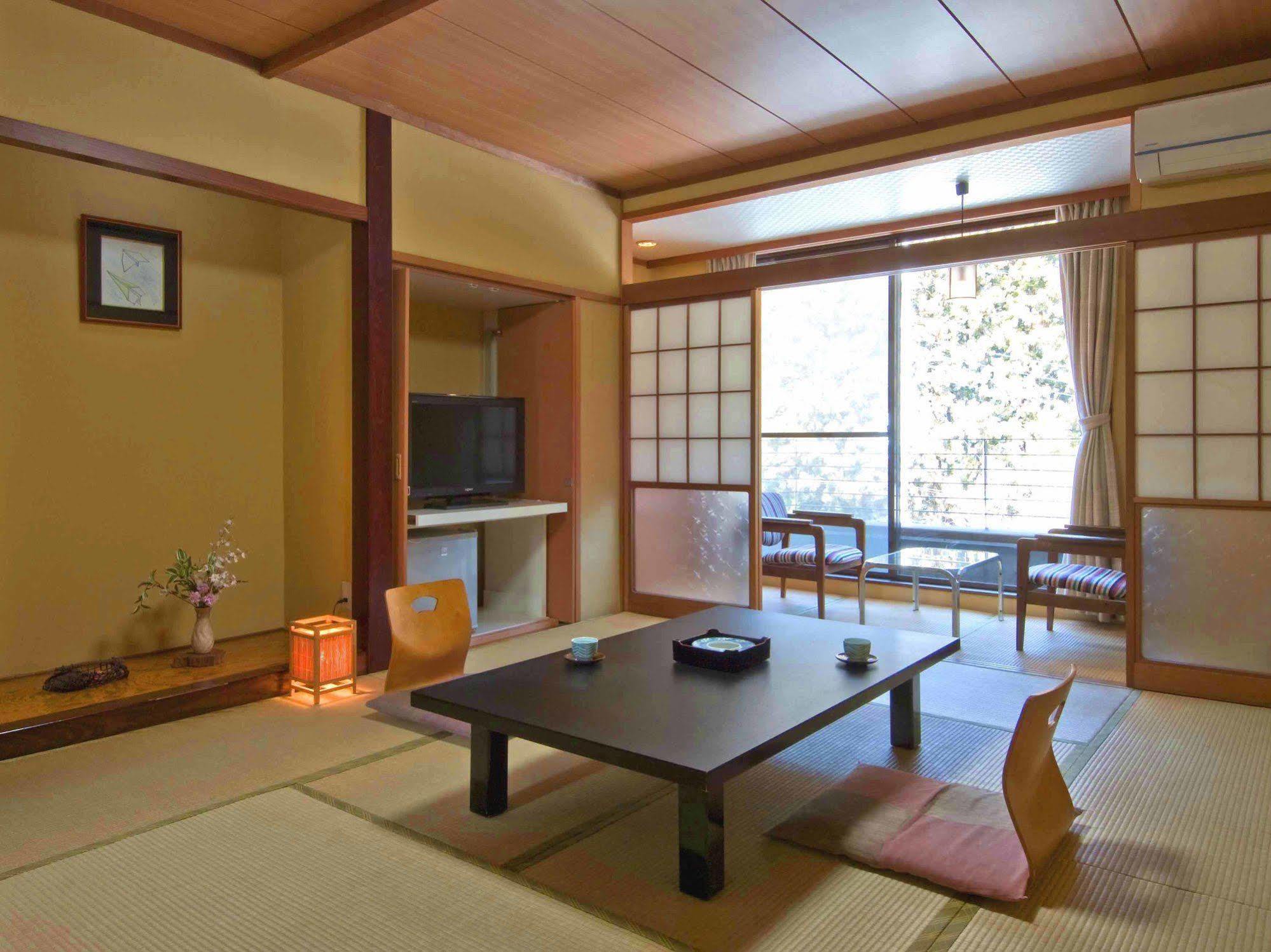 Nikko Green Hotel Natsukashiya Fuwari Экстерьер фото